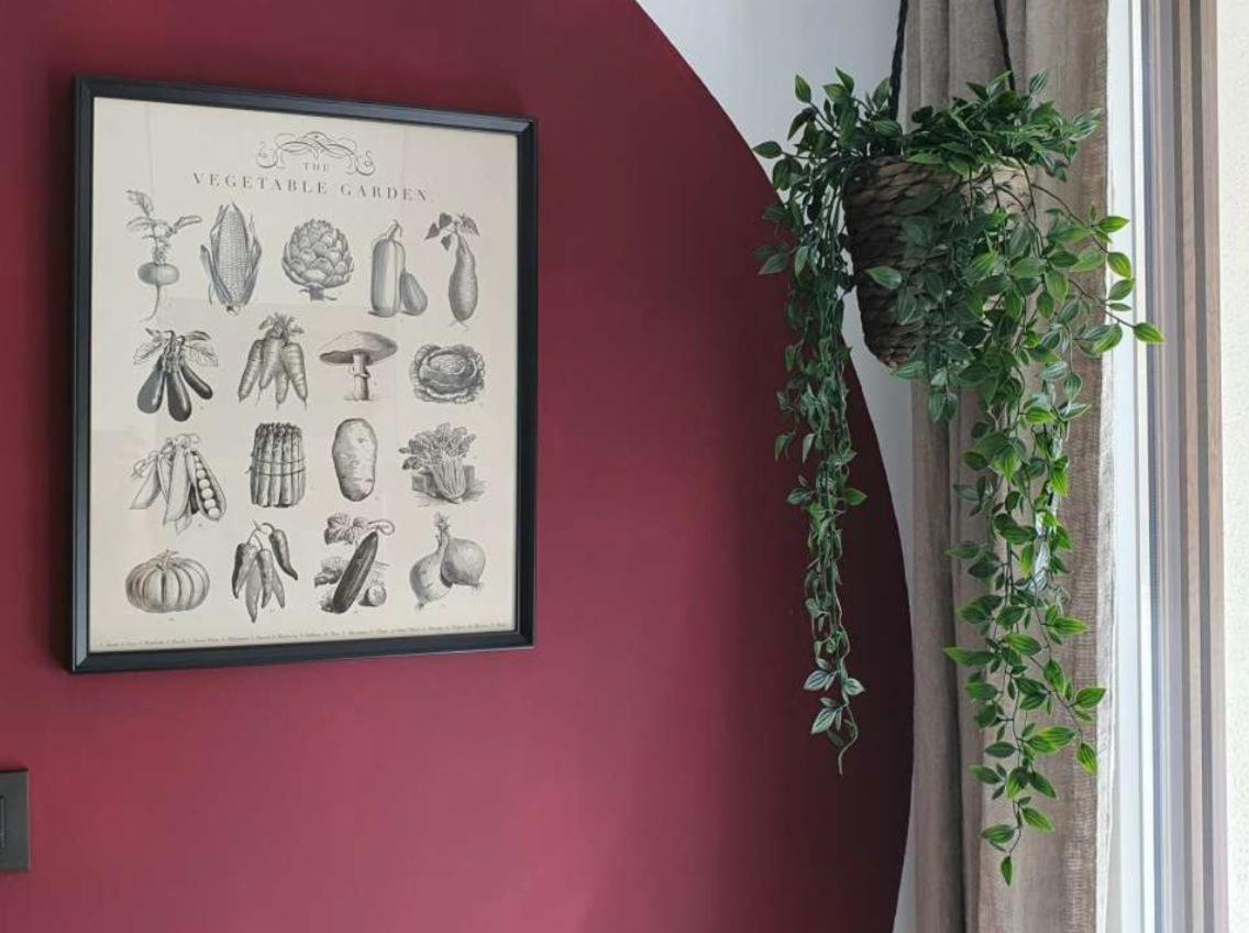 Apartamento Posets Apartment Jaca Bagian luar foto